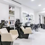 Globus Hotel