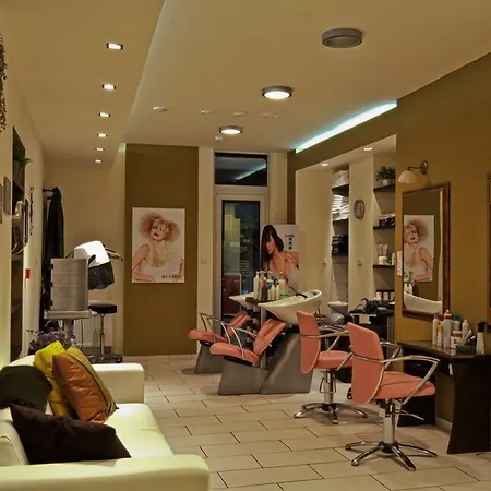Hotel Globus 3*