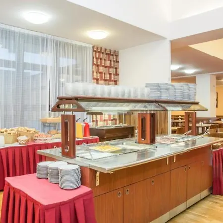Hotel Globus
