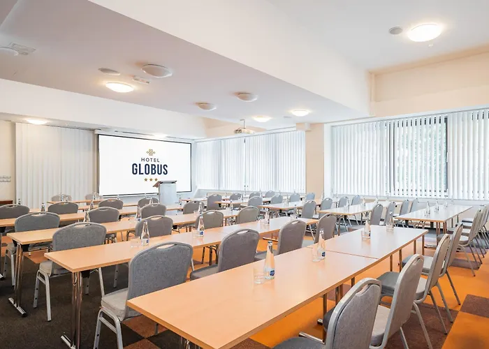 Globus 3*