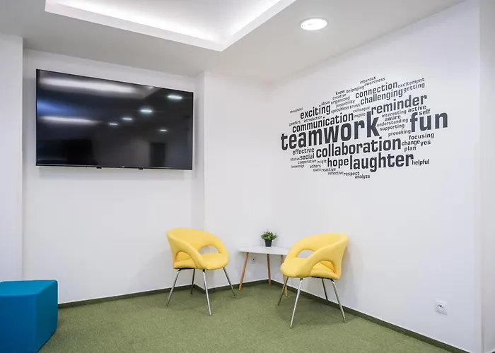 Globus Hotel 3*