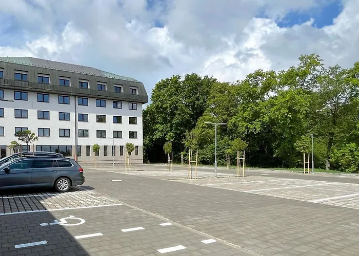 Hotel Globus 3*