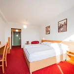 Hotel Globus