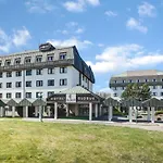 Globus Hotel