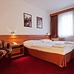 Hotel Globus