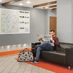 Globus Hotel 3*